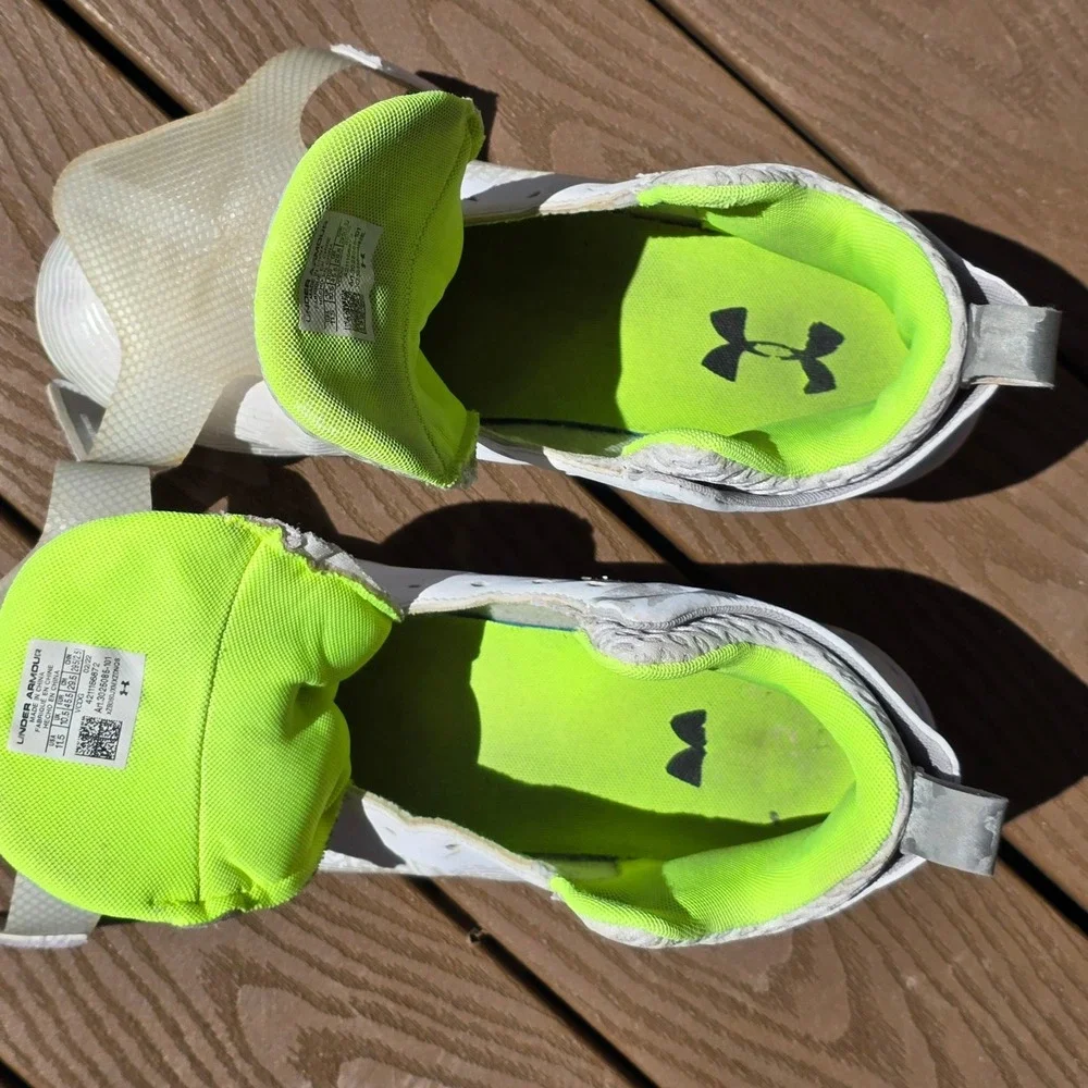 Under Armour Highlight Hammer MC Football Cleats Men‎ 11.5 White 3025085-101